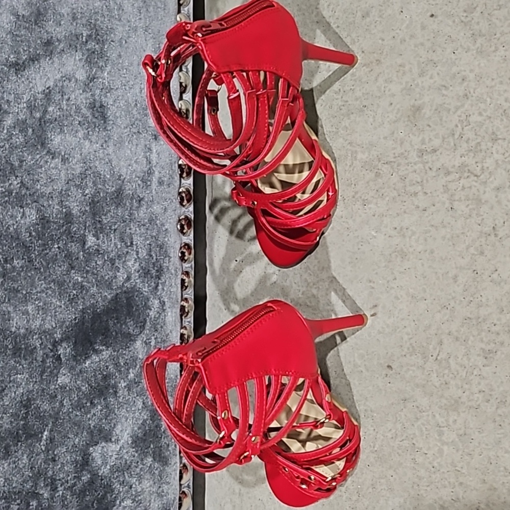Wild Diva Red Heels - image 4